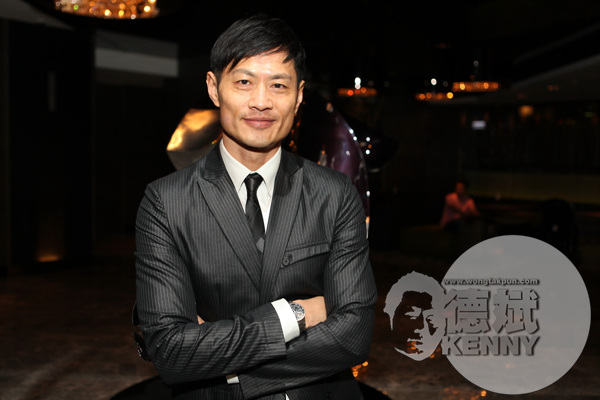 年4月30日出生于中国 a target="_blank" href="/item/香港/128775"