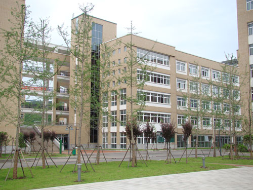 四川省青川第一高级中学