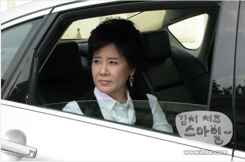  p>鲜于银淑,1958年12月24日出生,韩国女演员.