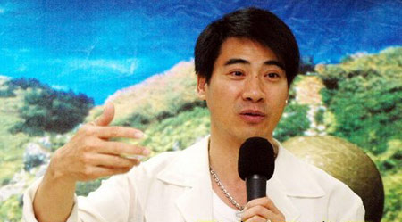 翁家明