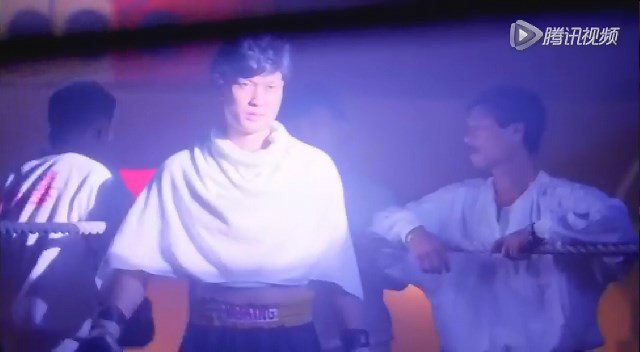 新龙争虎斗