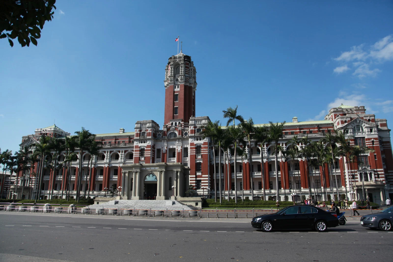 台北,通称北市, a target="_blank" href="/item/中华人民共和国