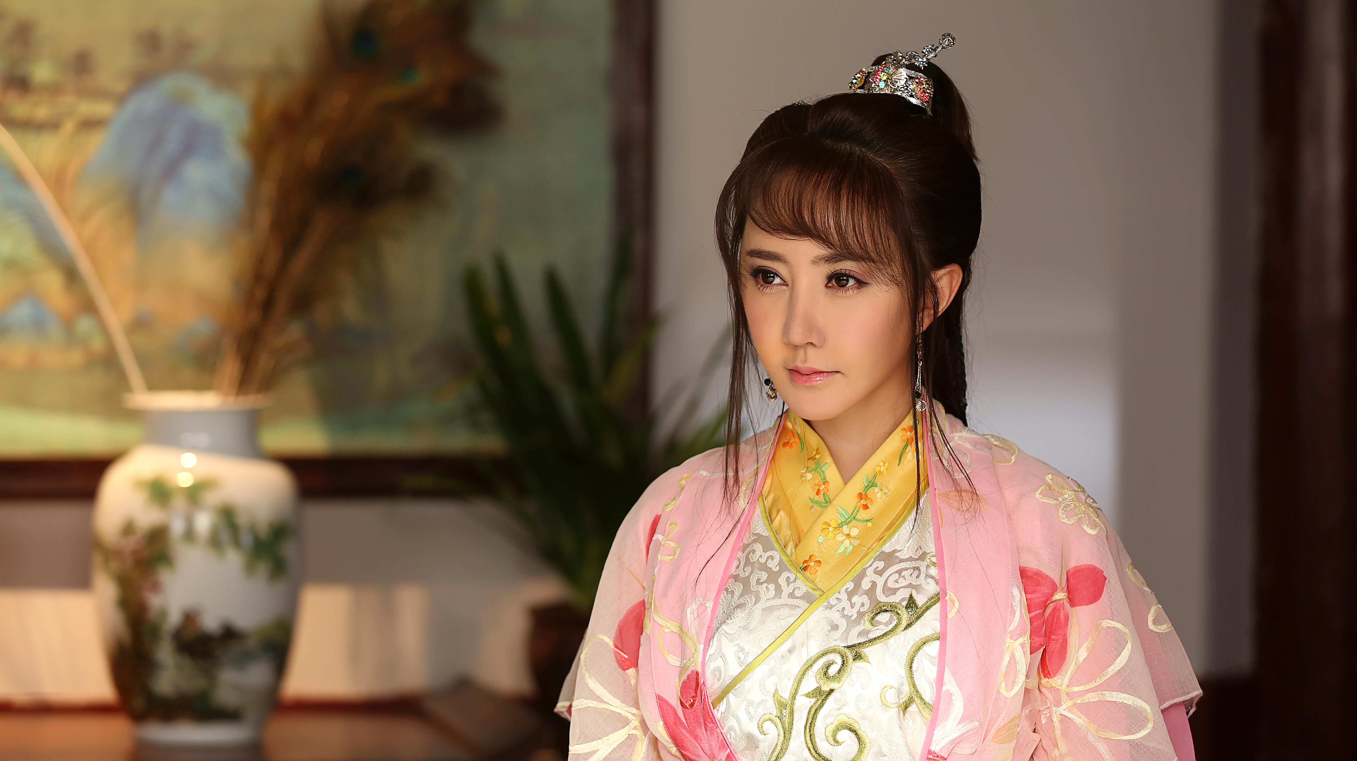  p>梁晶晶(梁 span class="ref" data-ctrid="t3s6gvomvzeb">熙悦 