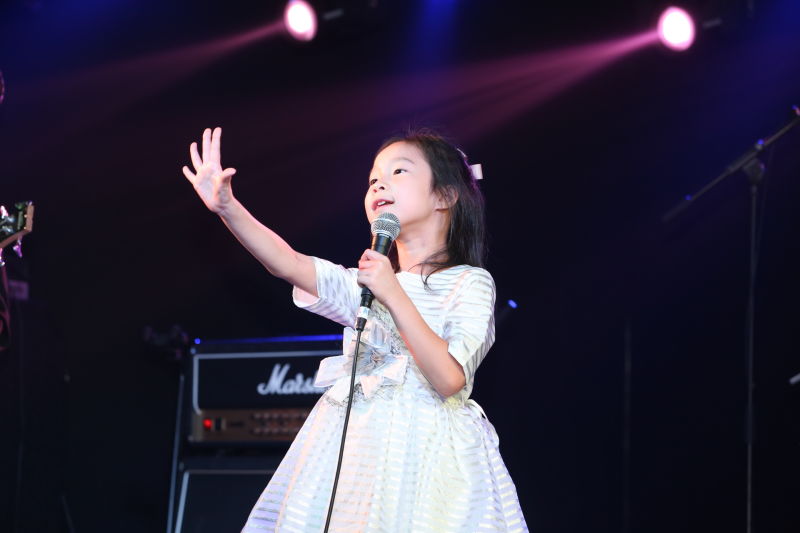 曼妙童声