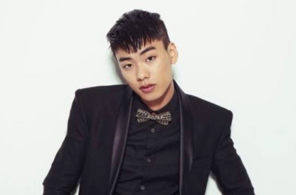  p>郑宪哲 i>(         ,iron,1992年1月8日 -2021年1月25日) /i>