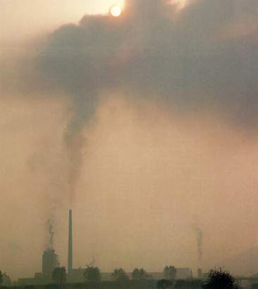  p>颗粒物,又称尘, a href="#" data-lemmaid="1022460">气溶胶 /a>