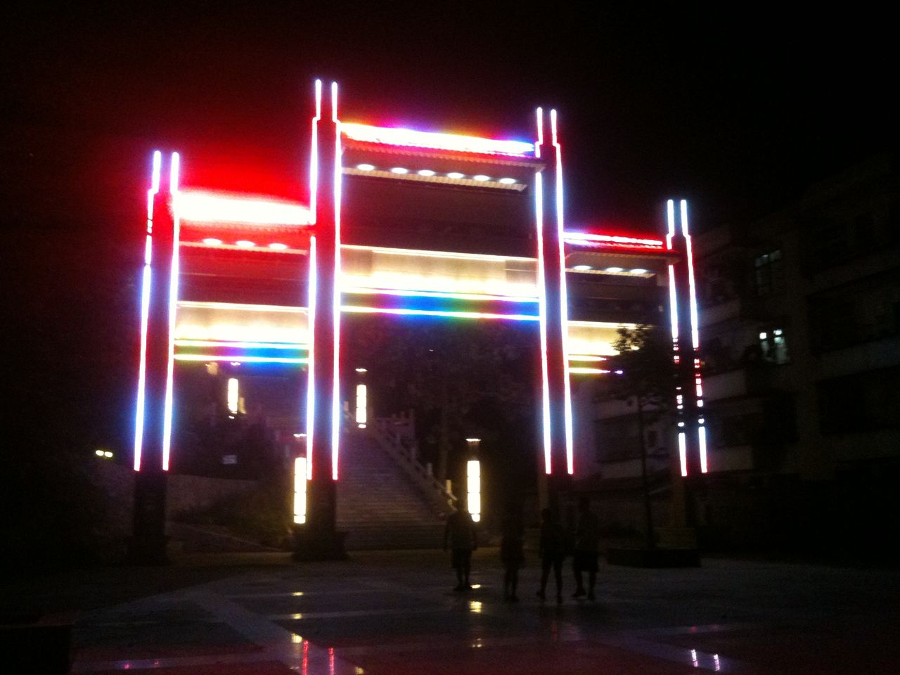  p data-id="syygpi85pfag">铜江公园位于广西南丹县中心城区,始建于