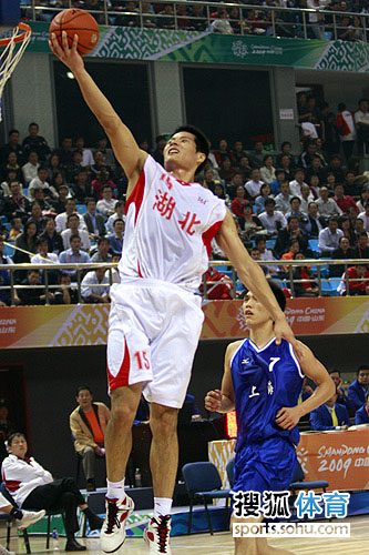  p data-id="gnwkvgclg2">宋康明,篮球运动员,司职中锋,身高2米08