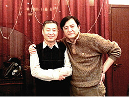 id="gnapz5yzzk">杨震,1956年7月9日出生于辽宁省大连市,中国作曲家