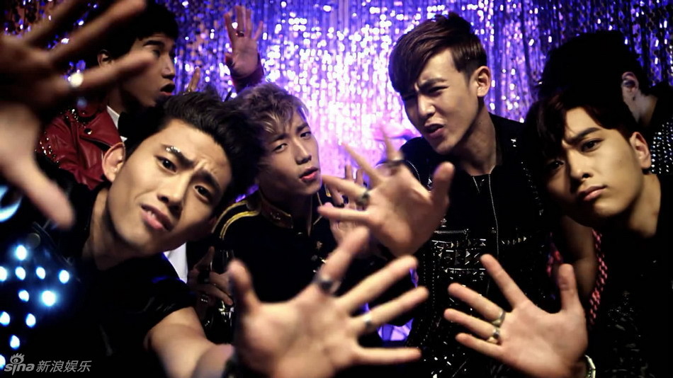 jyp entertainment /a>于2008年9月4日推出的男子组合,六名成员包括 a