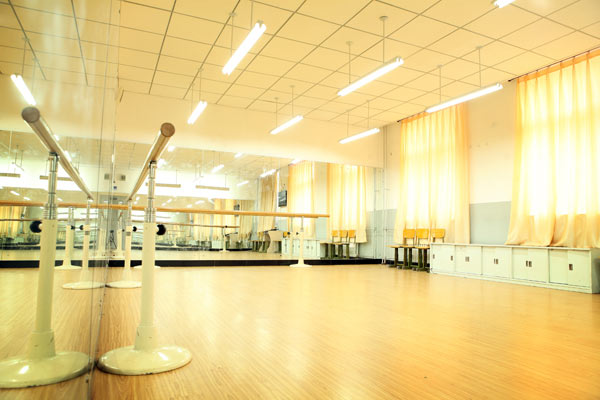 北京职业模特学院