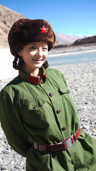  p>李梅可(原名李梅,曾用名李珊珊),出生于四川成都,中国内地女演员.