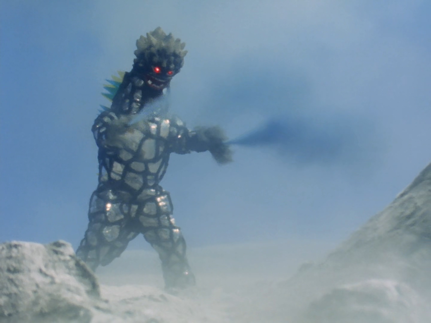  /p> p>玛扎拉斯星人操控的,全身覆盖着镜子的奇特怪