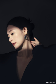 依灵（中国内地女演员）_百度百科