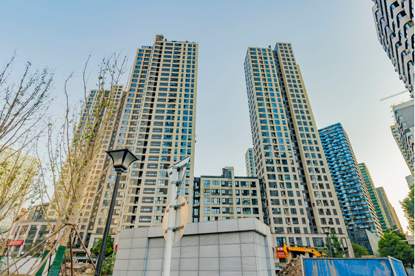  p>融科天城五期位于武汉市江岸三阳路,共计房屋172户. /p>