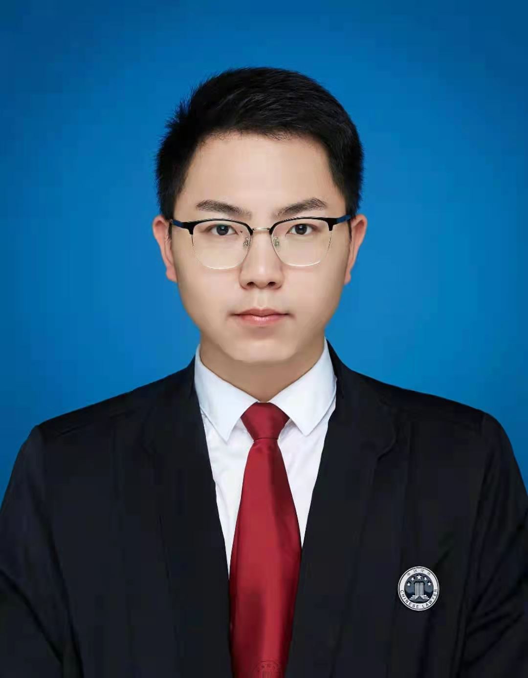 专职律师,执业于湖南金州
