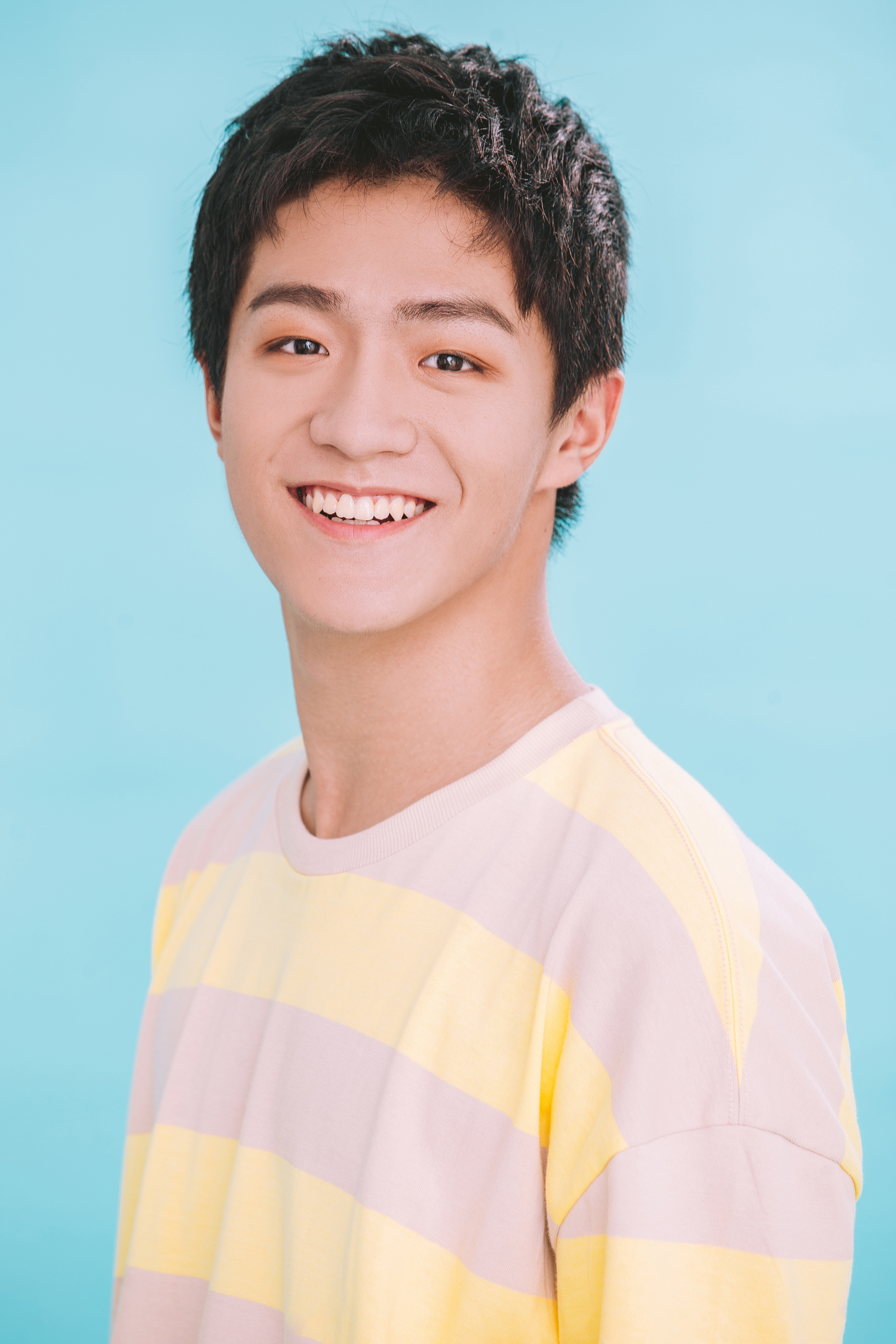李卓钊