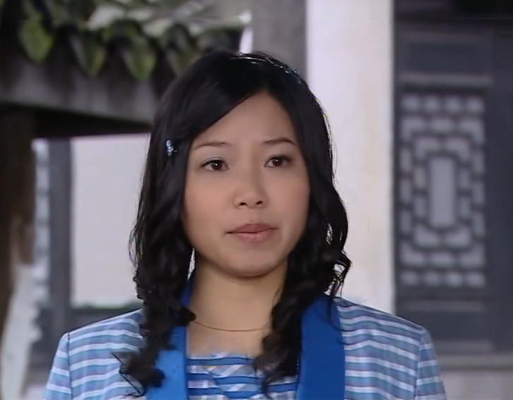 中的角色,由殷翠红饰演