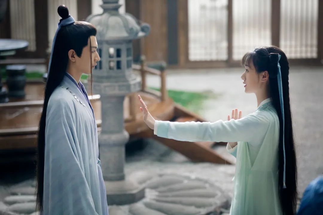 暑期档唯一古装大戏跻身“满榜俱乐部”，《琉璃》是如何做到的？_百科TA说