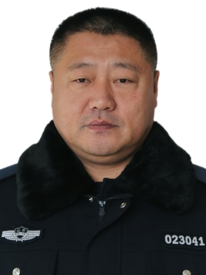  p>于涛,现任山东省青岛市平度市凤台街道泰山路派出所所长. /p>