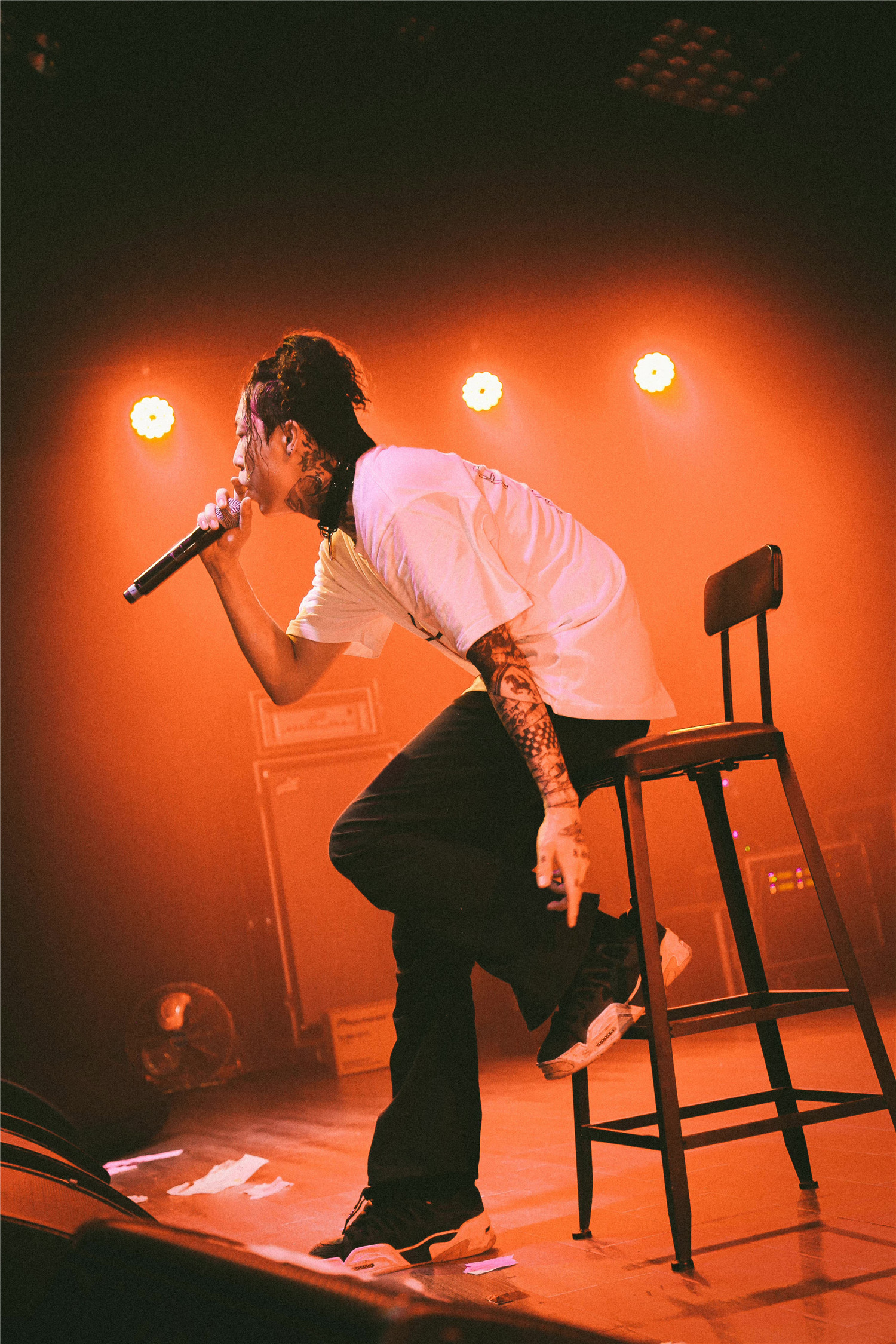  p data-id="gnx2c7g590">杨俊逸(psy.