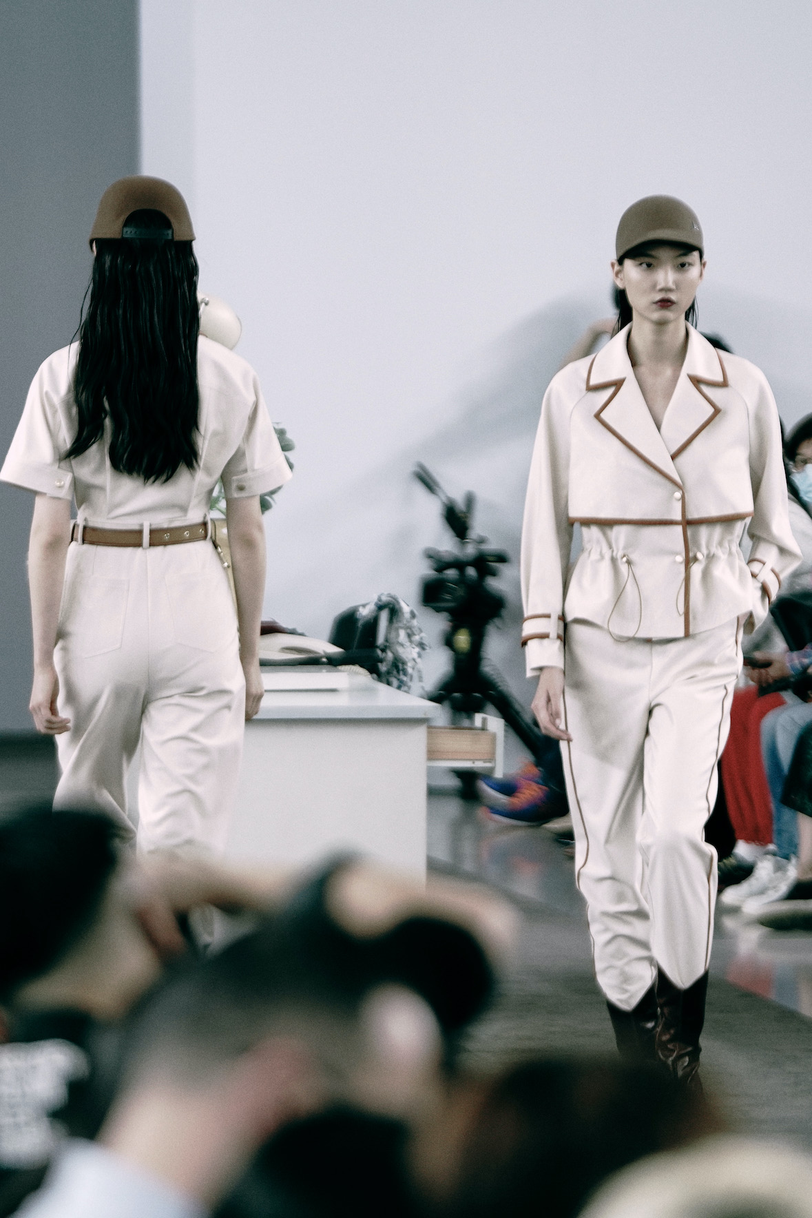  p data-id="gnfe2w77sn">轻奢女装品牌——xii basket十二篮,隶属于 