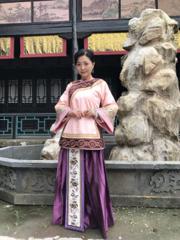 王红梅（黑龙江籍影视演员）_百度百科