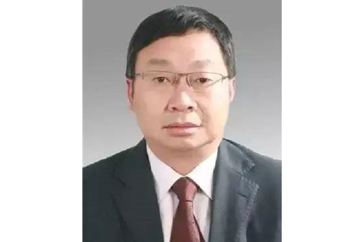  p>王清亮,男,汉族,云南镇雄人,1967年3月出生,在职大学学历,1986年8