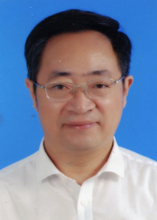  p>曹修源,现任四川省攀枝花市档案馆馆长. /p>