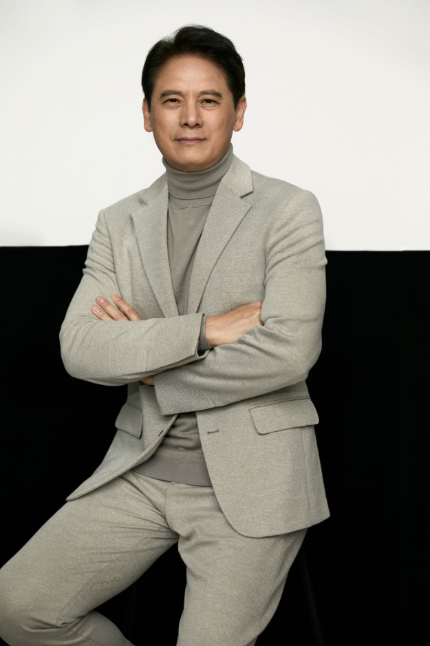 牛宝军,1961年3月21日出生,毕业于中央戏剧学院表演系,中国内地男演员