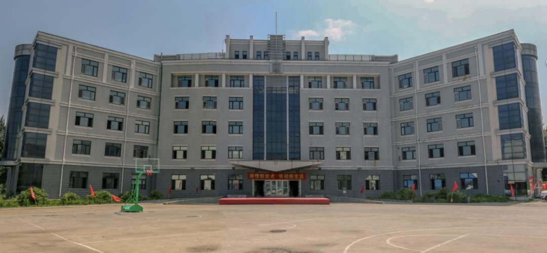 哈尔滨精诚高级中学校