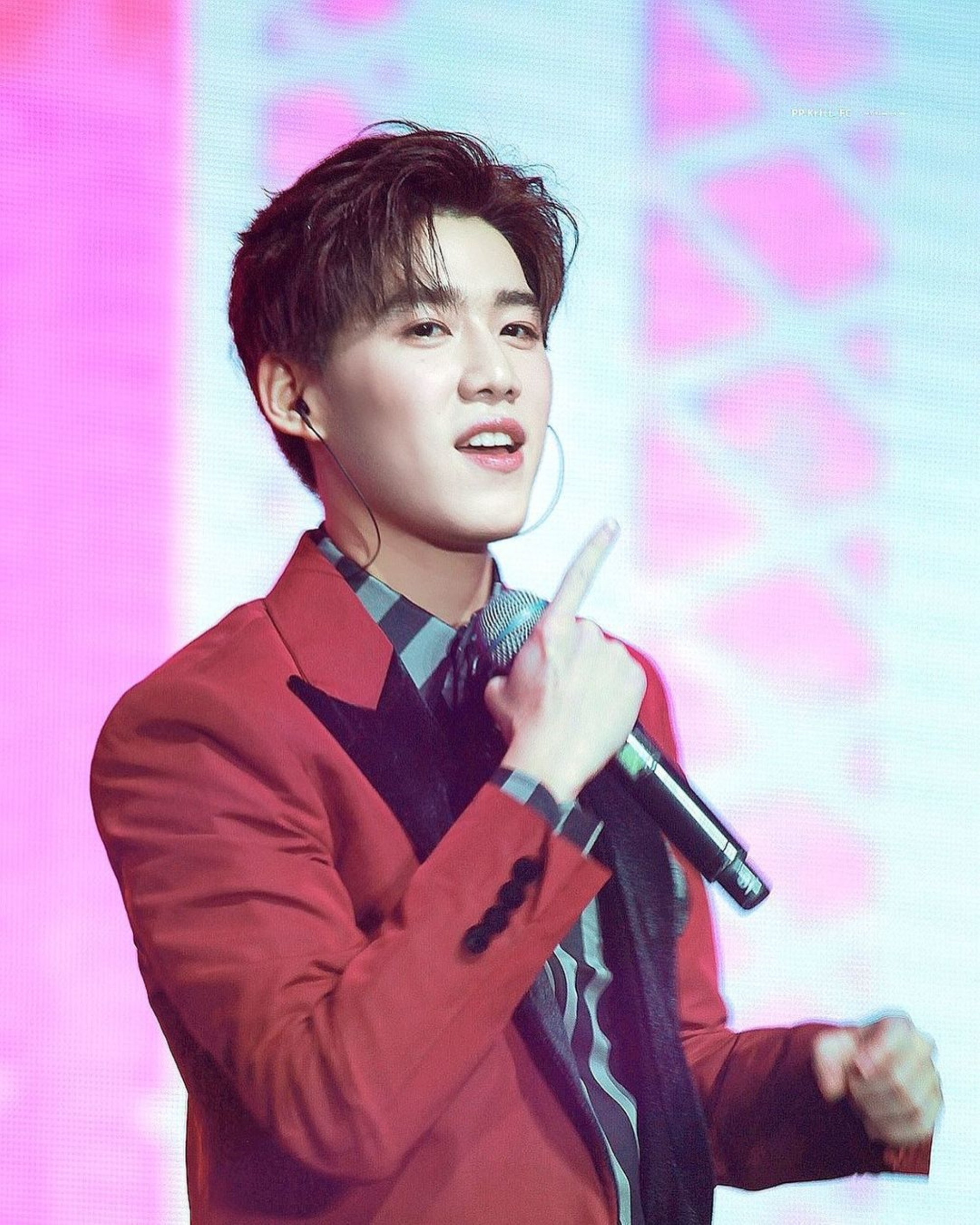 4898553" data-lemmaid="4898553">泰国农业大学 /a>,泰国男演员,歌手