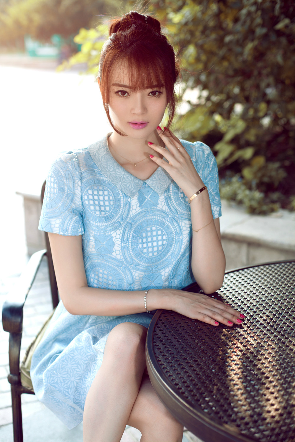  p data-id="go2344klxy">苏红,时尚媒体人,时尚投资人,曾就任时尚大