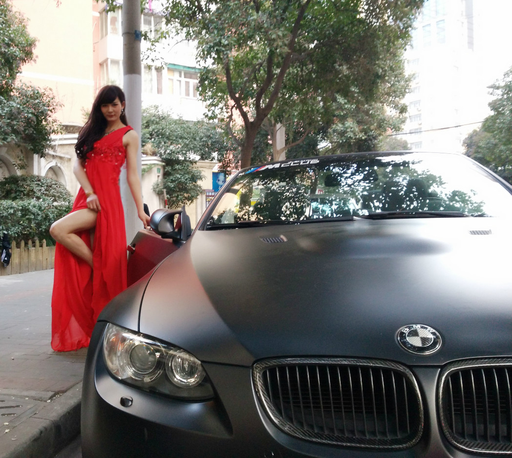  p data-id="gnyxrlhpqh">小幂,真名毛友风,被称为男版杨幂,反串演员.