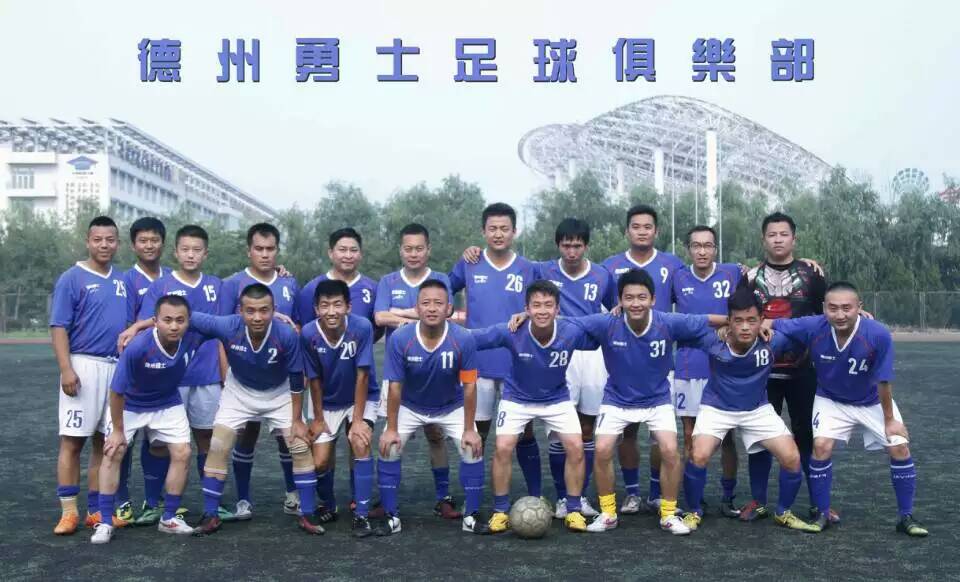 青少年冰球培训 “小狼队威武！钱塘骑士11队加油！”