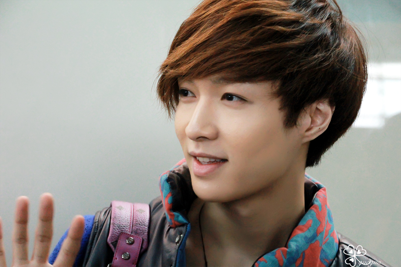  p>张艺兴(lay),1991年10月7日出生于湖南省长沙市,中国内地流行乐男