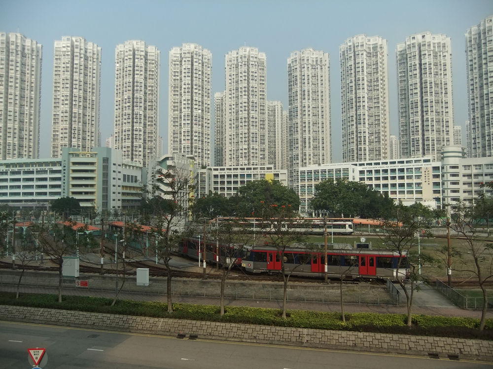  p>天水围(tin shui wai)位于中国香港新界元朗区,周边被属 a target=