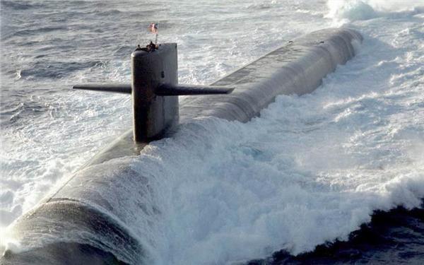  p>俄亥俄级战略核潜艇(英文: b>ohio-class nuclear power submarine