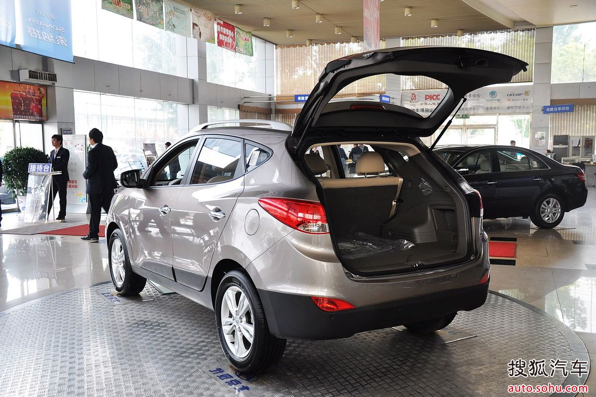  p>现代ix35,是一款 a href="#" data-lemmaid="29834">suv /a> a