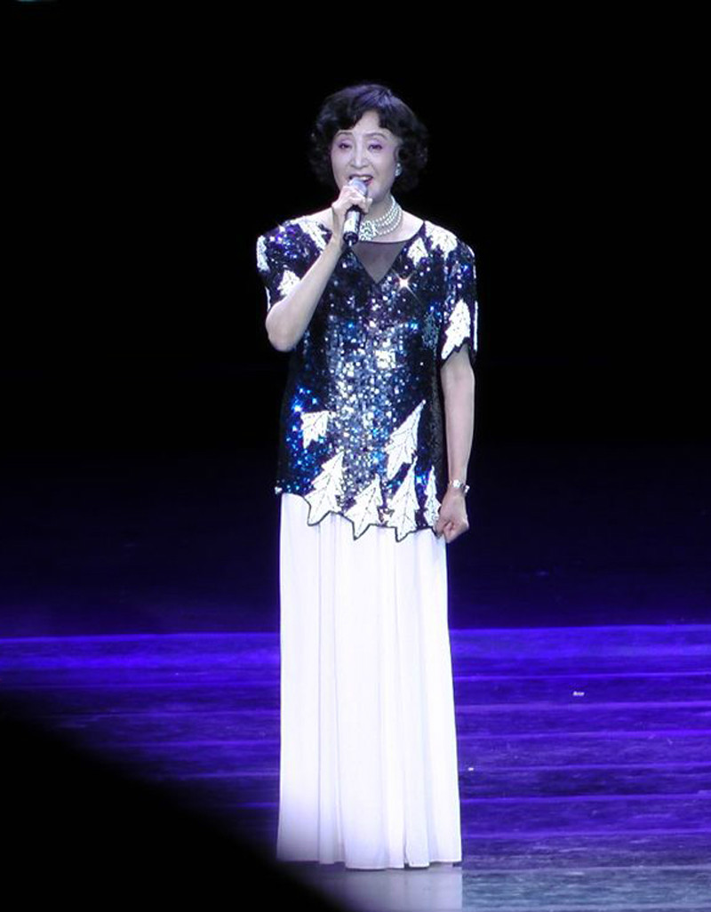 杨春霞