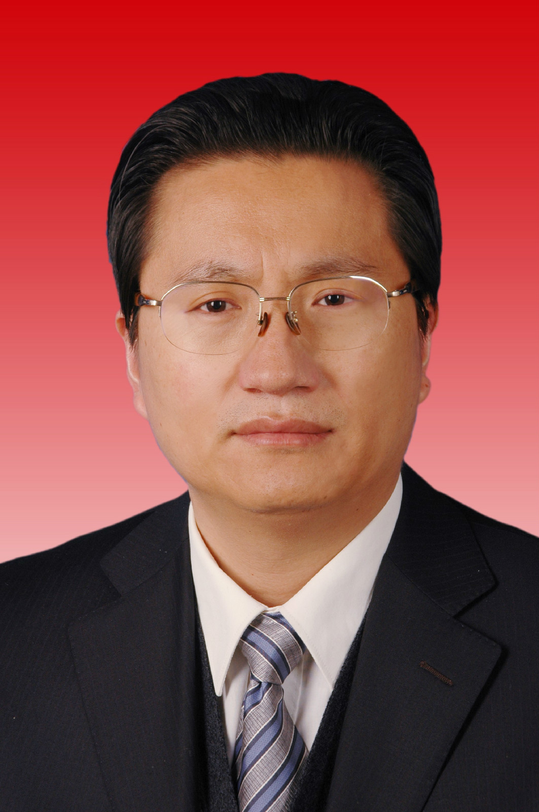  p>张晓波,汉族,1965年6月出生,山东冠县人,1987年9月入党,1982年9月