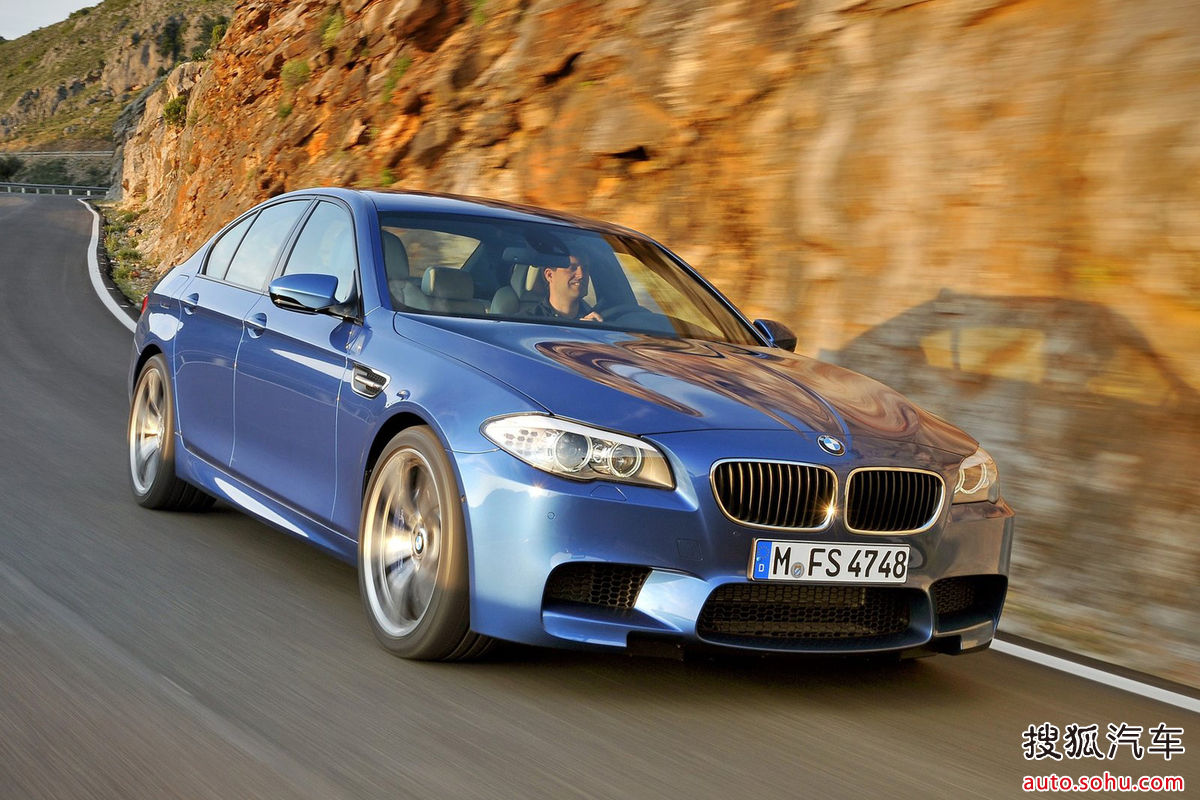 宝马m5
