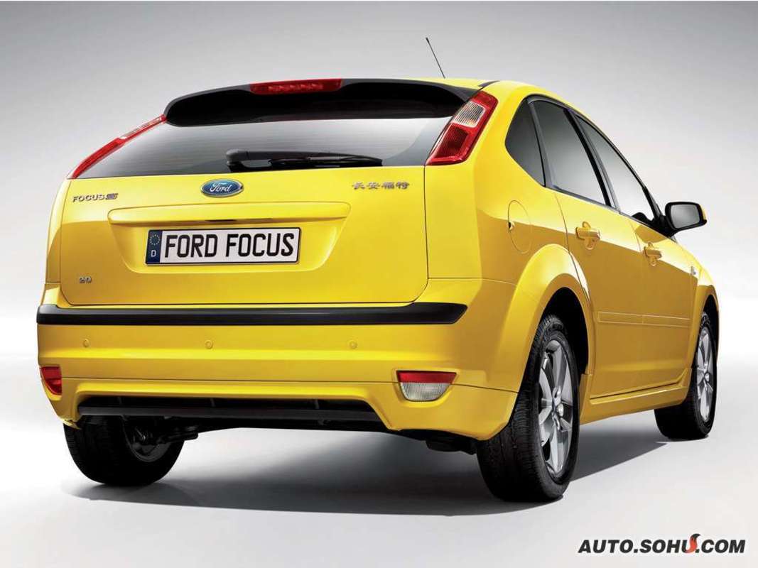 福特福克斯两厢