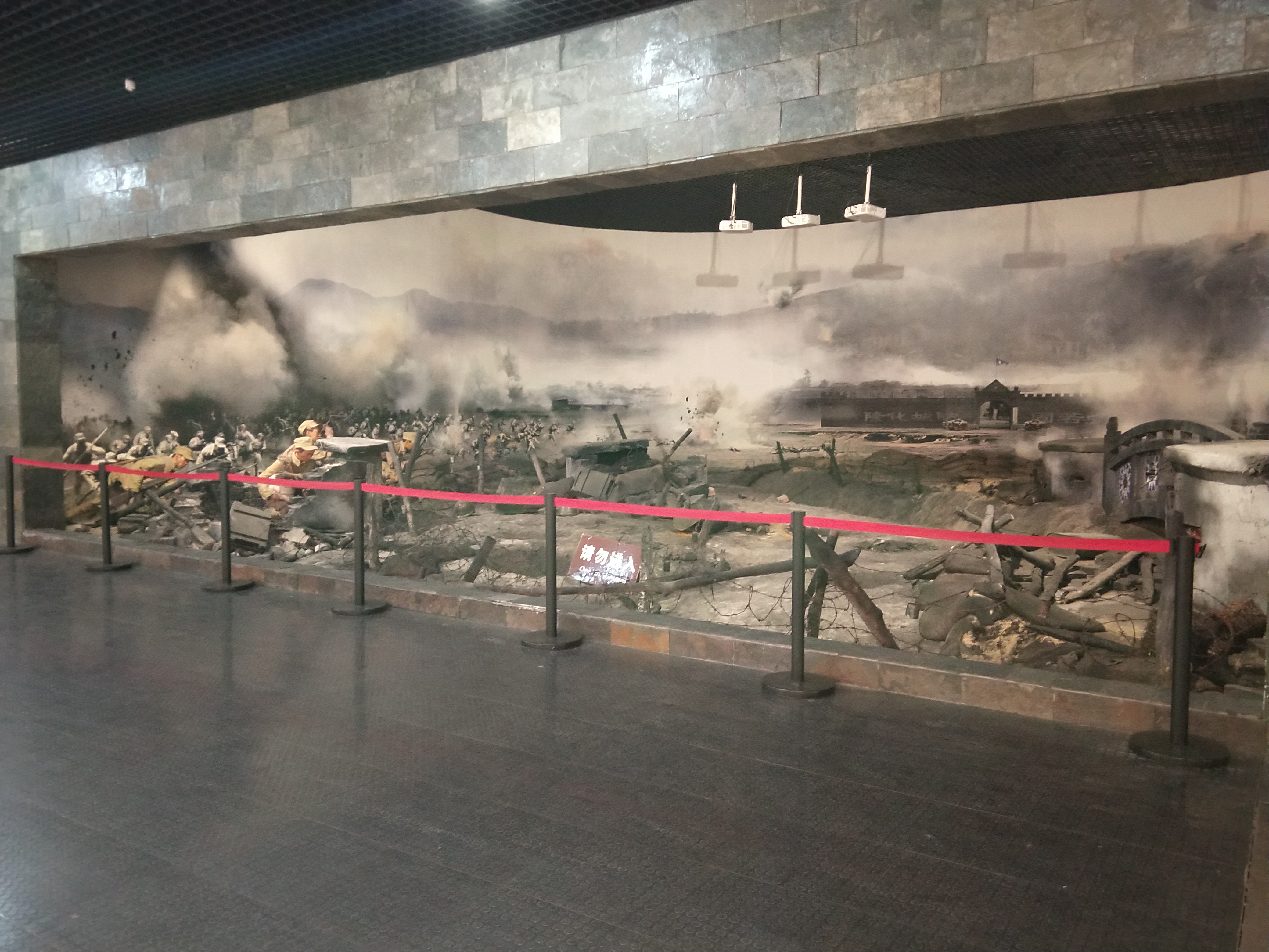  p>董存瑞烈士陵园位于河北省隆化县城西北的 a target="_blank" href