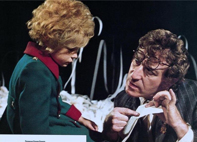  p>《小王子》是1974年 a target="_blank" href="/item/斯坦利·多南