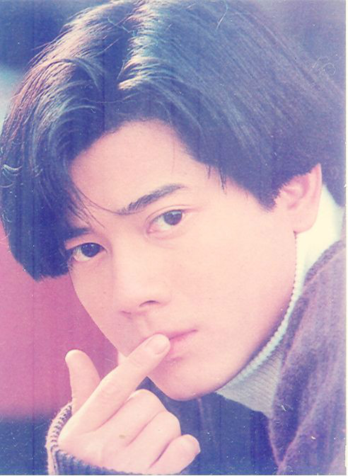  p>郭富城(aaron kwok),1965年10月26日出生于中国香港,祖籍广东东莞