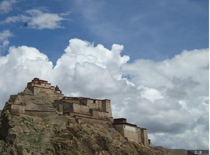  p>《红河谷》,是1996年上映的一部历史剧情类电影,该片由 a href="#"