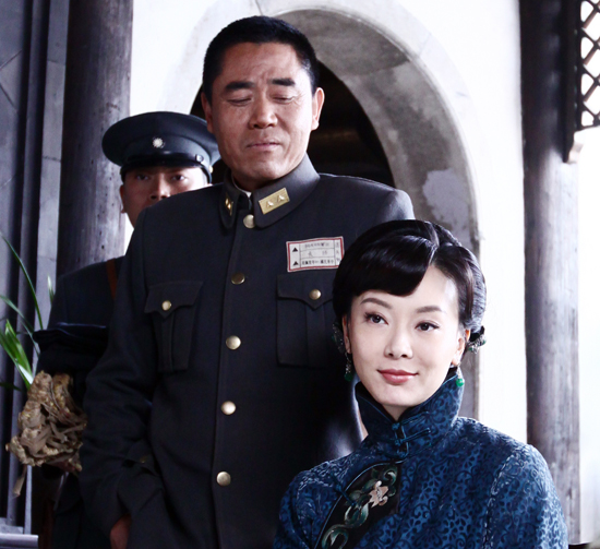  p>陈数,原名陈澍,1977年3月9日出生于湖北省黄石市,中国内地女演员