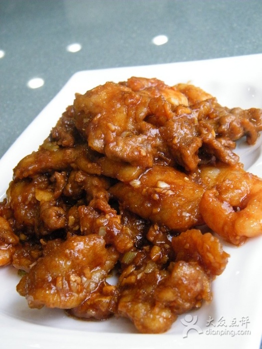  p data-id="gn3uf68tw8">鸿起顺饭庄(大沽南路二店)是位于天津河西区