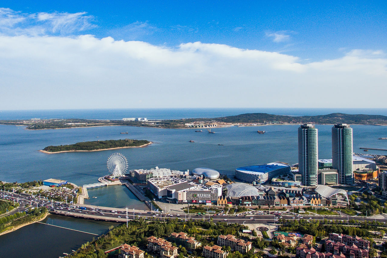  p>青岛海上嘉年华位于黄岛区 a href="#" data-lemmaid="4487310">